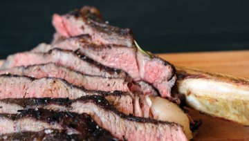 Ein Essen zum Kriegsbeil begraben – Das Tomahawk Steak